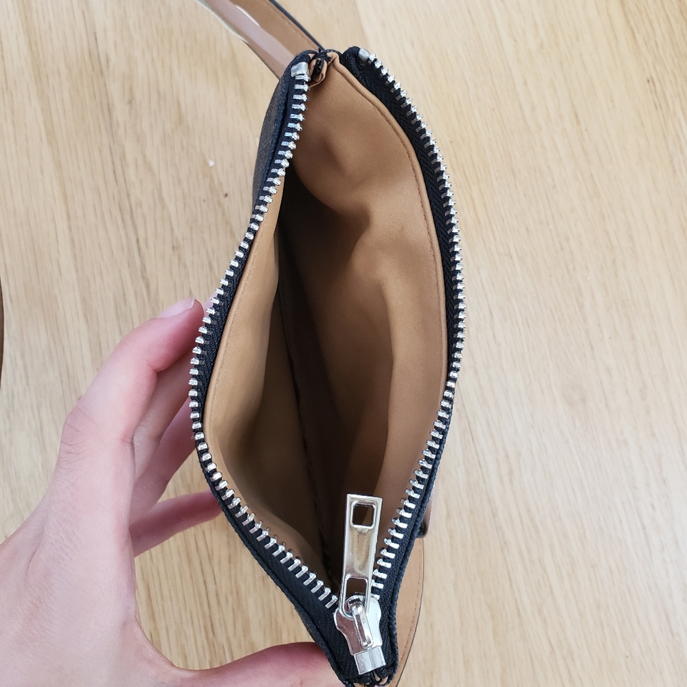 NWT Michael Kors Fanny Pack - Picture 5 of 6